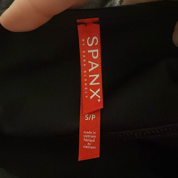 Spanx Faux Leather Leggings - Picture 6 of 6